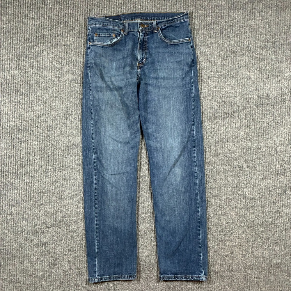 Wrangler Mens Straight Leg Jeans Size 32x32 Blue Denim Relaxed Fit Mid Rise